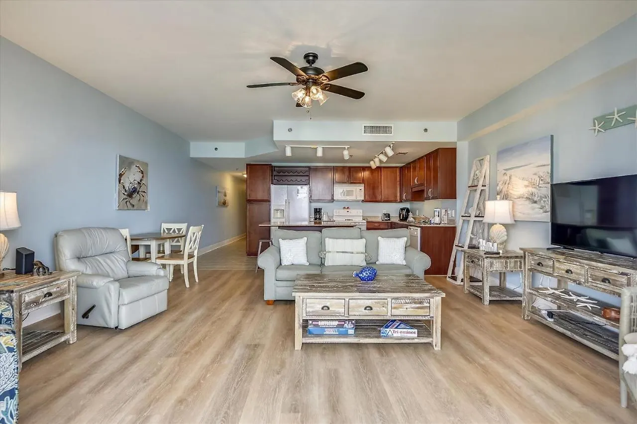 Laketown Wharf 1003, Gulf View, Sleeps 6, Free Fun! Updated! Condo Panama City Beach