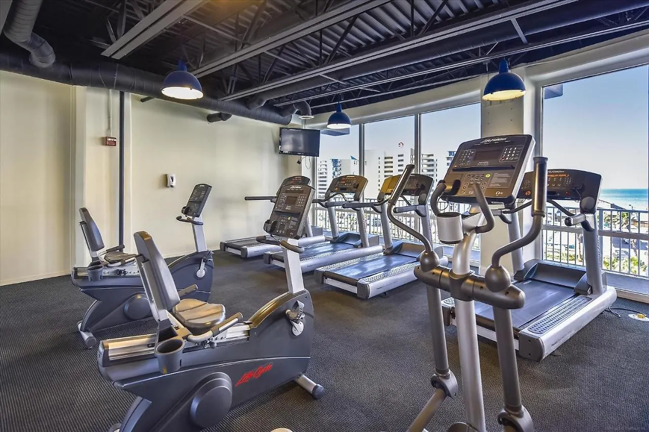 Laketown Wharf 1003, Gulf View, Sleeps 6, Free Fun! Updated! Condo Panama City Beach Apartment