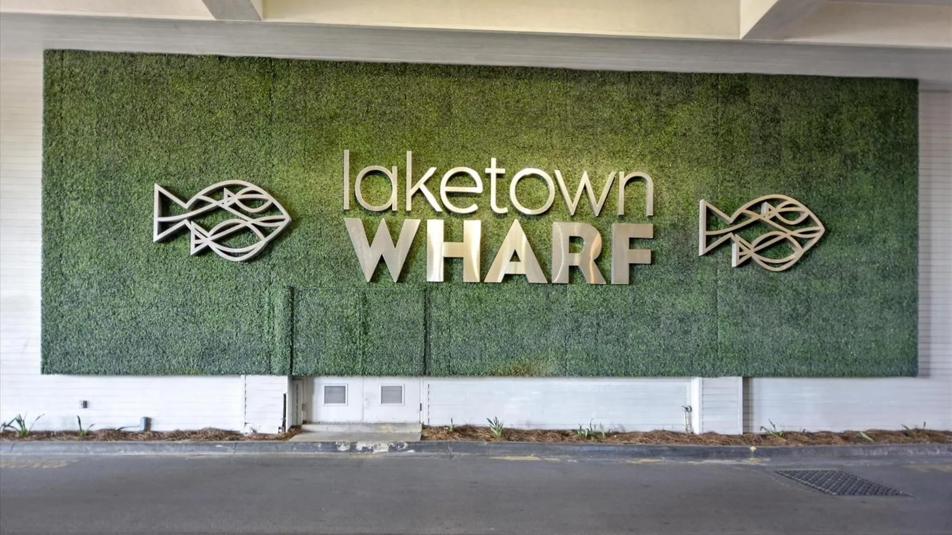 Apartment Laketown Wharf 1003, Gulf View, Sleeps 6, Free Fun! Updated! Condo Panama City Beach