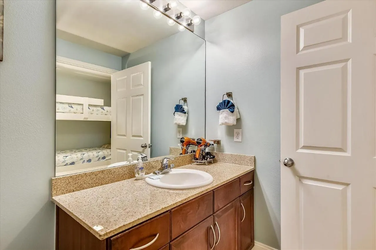 Apartment Laketown Wharf 1003, Gulf View, Sleeps 6, Free Fun! Updated! Condo Panama City Beach United States