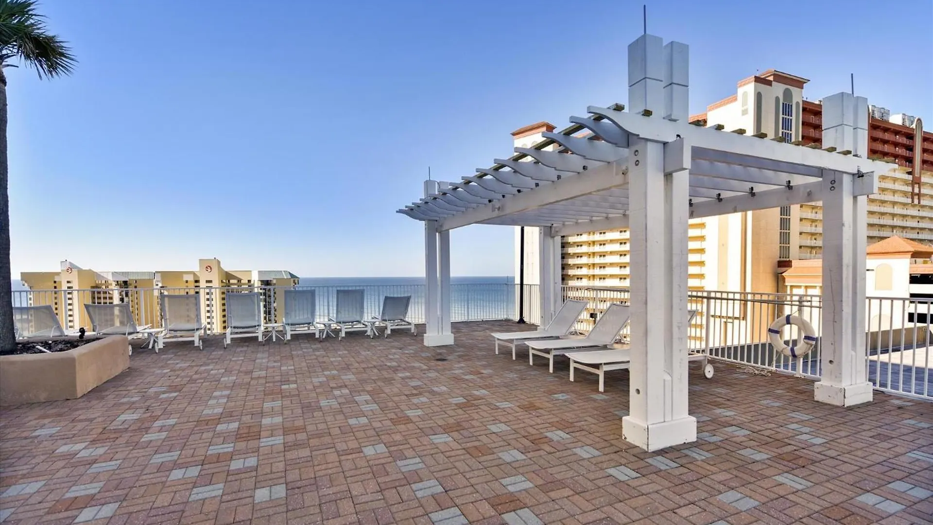 Laketown Wharf 1003, Gulf View, Sleeps 6, Free Fun! Updated! Condo Panama City Beach